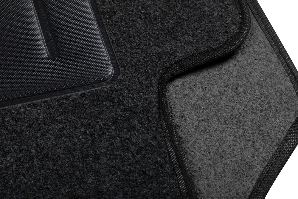 Set 4 pz. tappeti auto grigi universali in moquette