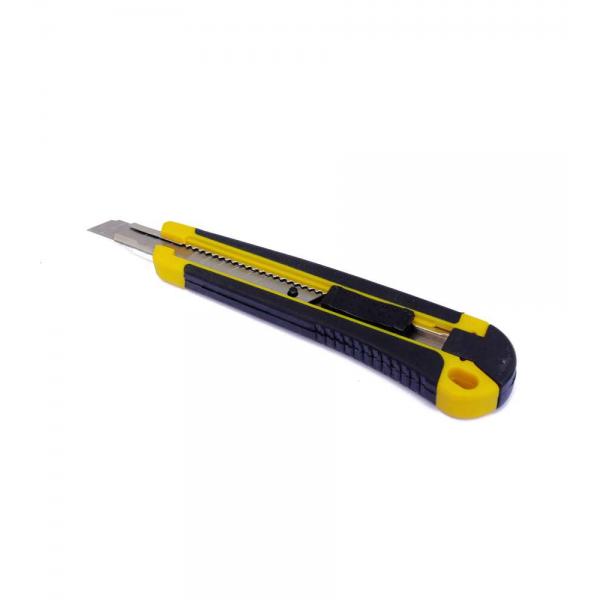 Cutter universale 9 mm.