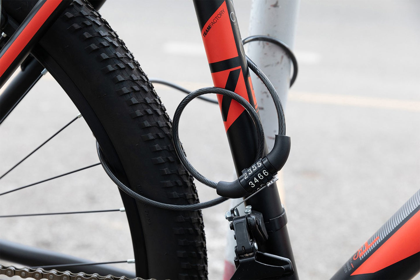 ON BIKE Antifurto Bici A Spirale Con Combinazione