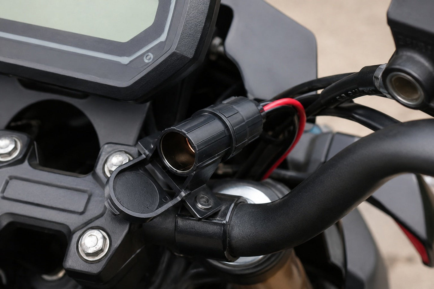 XPLORER Presa accendisigari femmina per moto 12V Accessorio Originale Auto