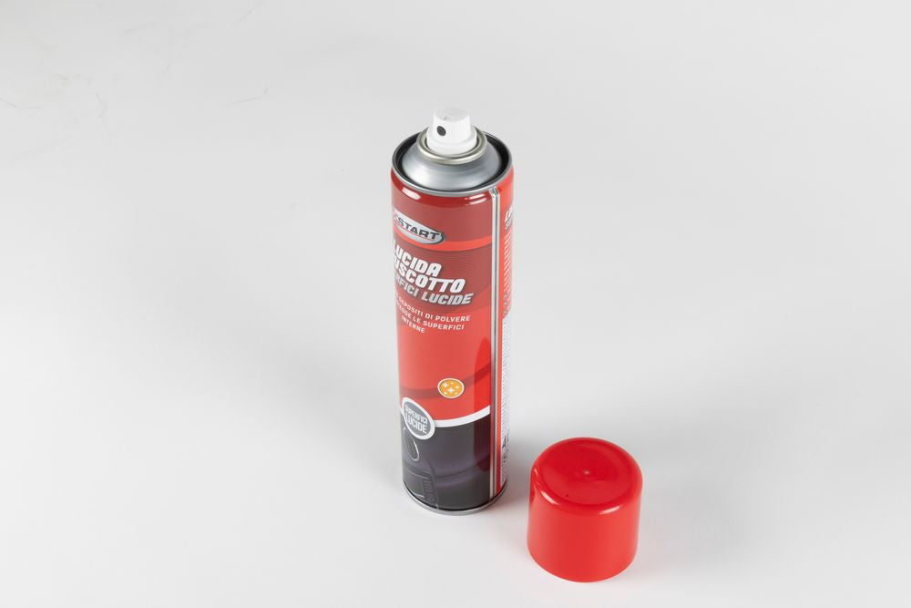 Spray Detergente Lucida Cruscotto 400 ml per auto effetto lucido