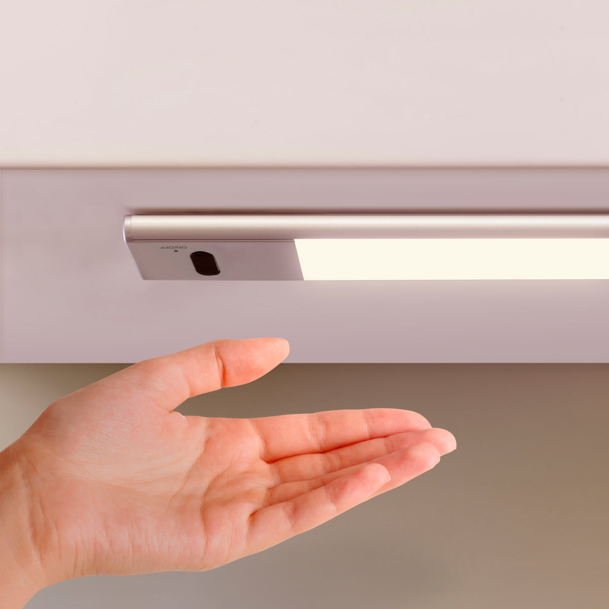 Applique LED Kaus ricaricabile via USB con sensore tattile di prossimità