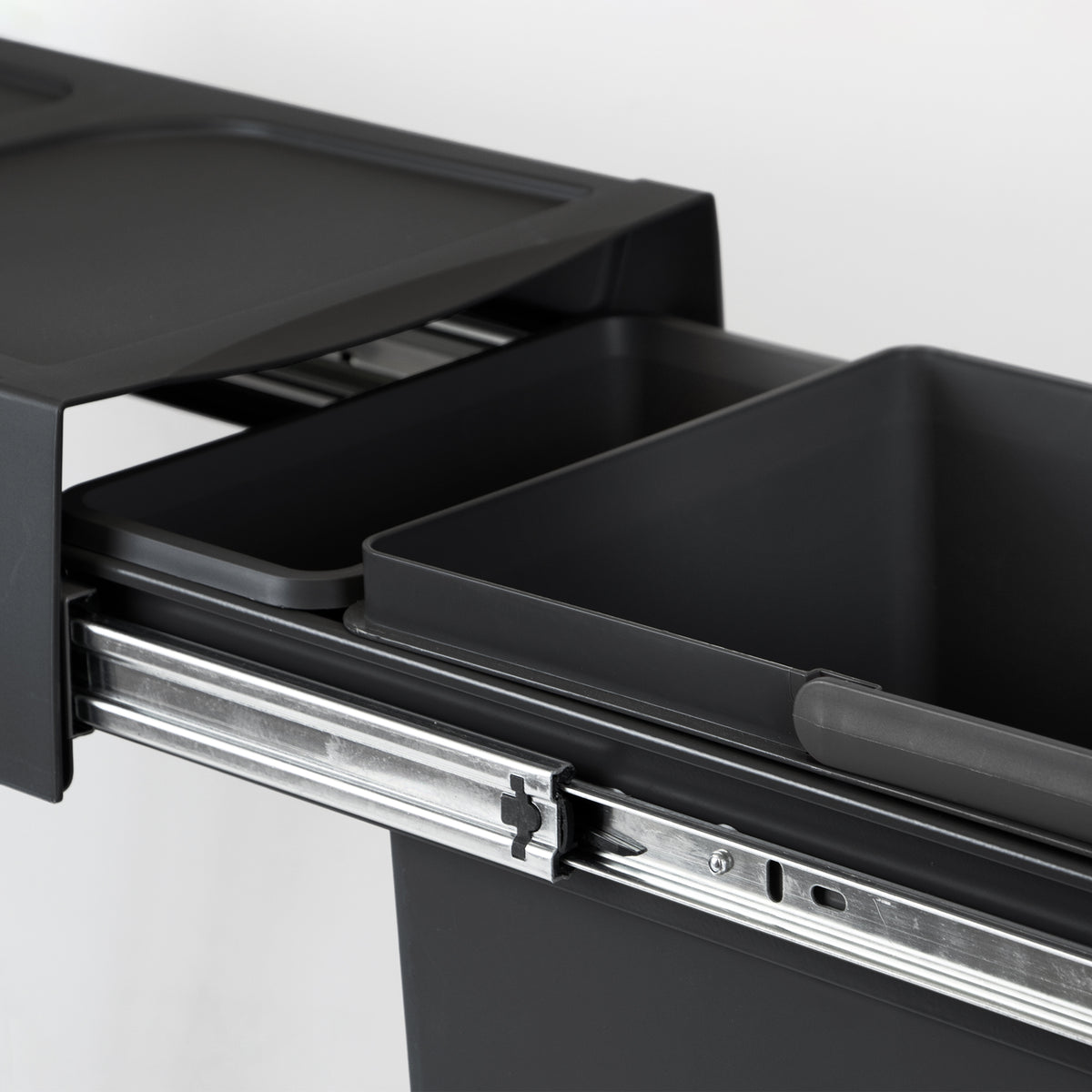 Pattumiera per raccolta differenziata da 20 L Recycle per cucina, fissaggio inferiore, estrazione manuale