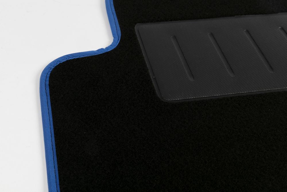 START Set tappetini auto essential bordo blu. Accessorio Originale