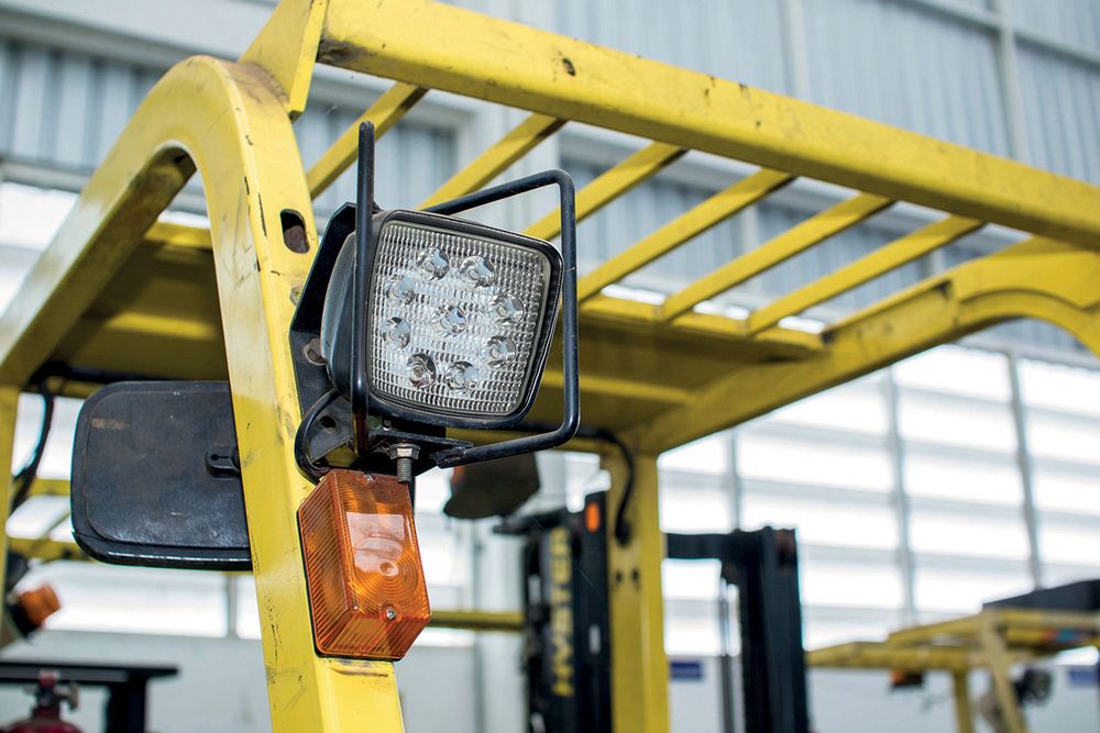 Faro ausiliario 9 led quadrato auto nero, indicatore fuori strada
