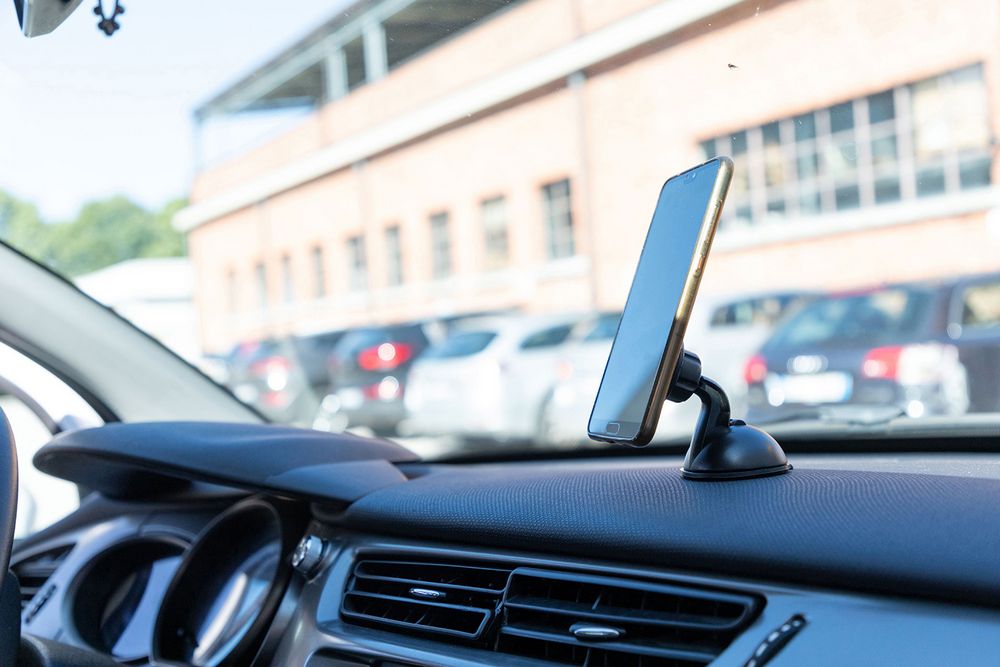 Porta telefono per auto Planet, universale e magnetico con calamite
