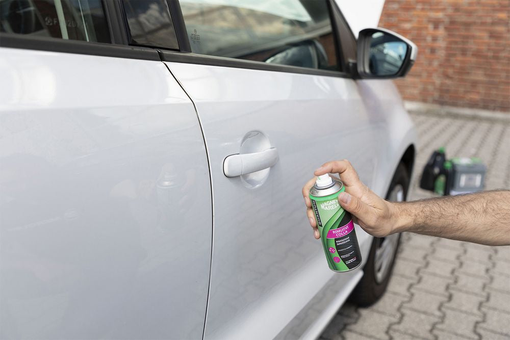 Magneti Marelli Spray tecnico rimuovi colla effetto immediato 200 ml