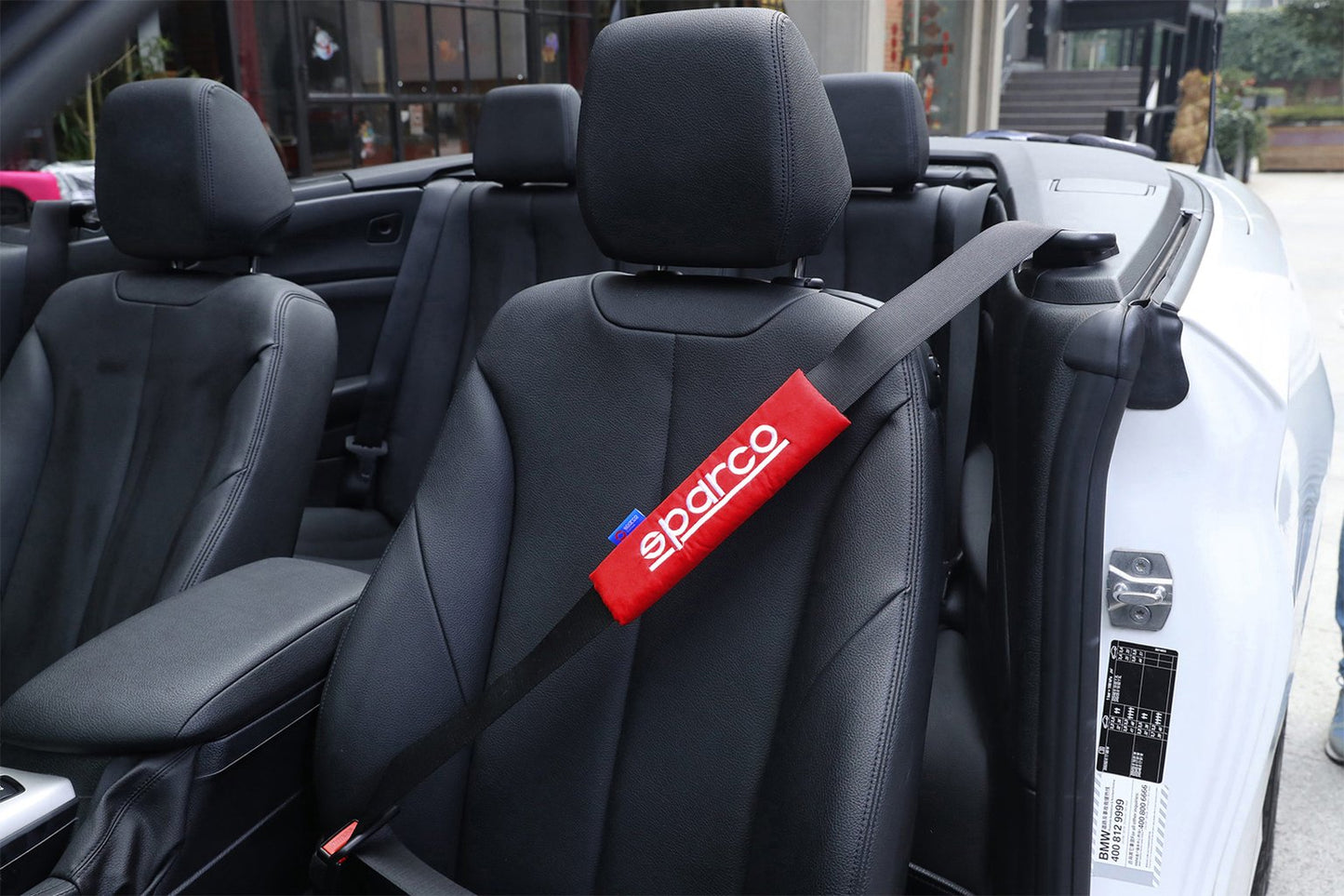 SPARCO Set 2 pezzi di cuscinetti passacintura SPC1204 universali per auto rossi