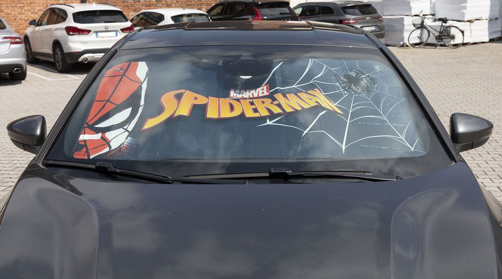 Parasole auto Spider-Man 130x70 cm  Protezione parabrezza Marvel