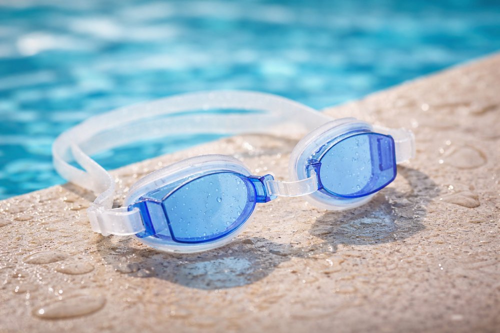 Occhialino Nuoto Fashion  Maschera Elegante, Comfort e Lenti Antiappannamento