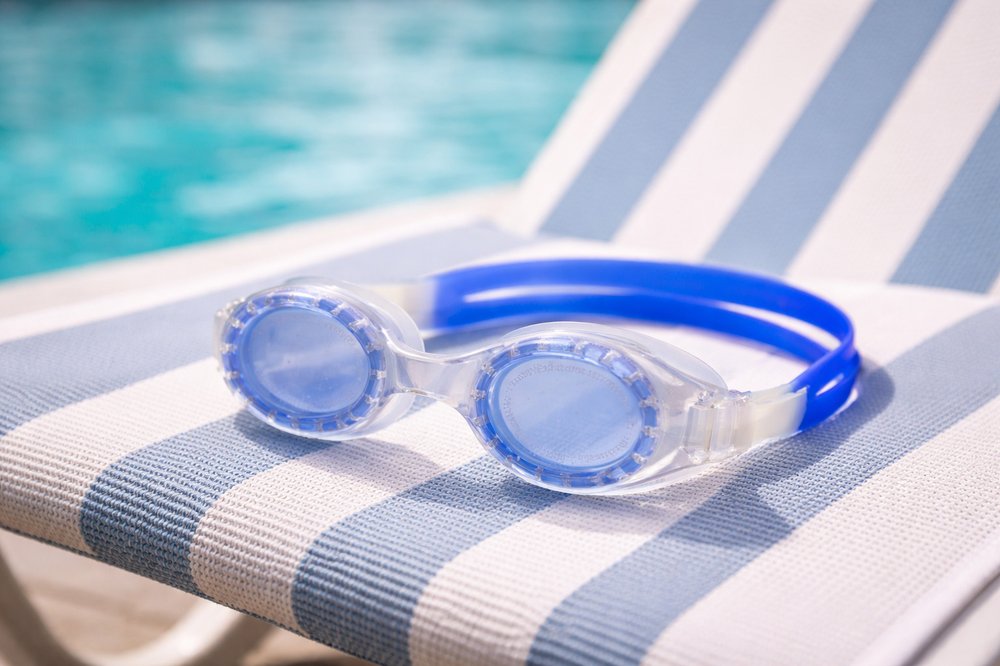 Occhialino Piscina Anatomico  Maschera Nuoto Comfort e Antiappannamento