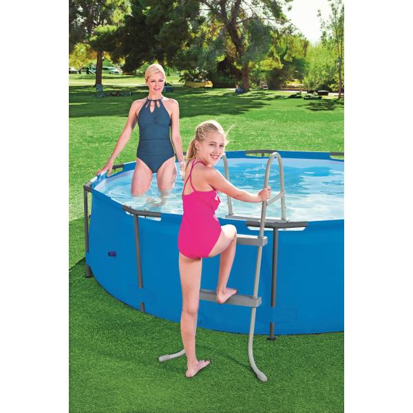 BW:SCALA X PISCINE CM. 84 58430