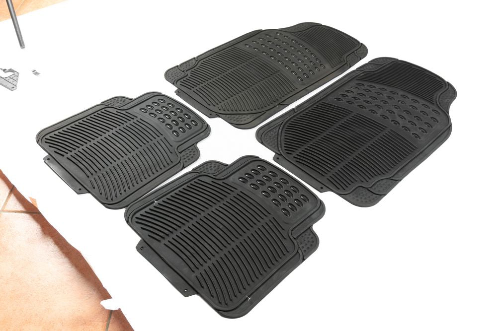 START Set Completi Tappeti Anzio in PVC kg 3,6- 4 pezzi universale