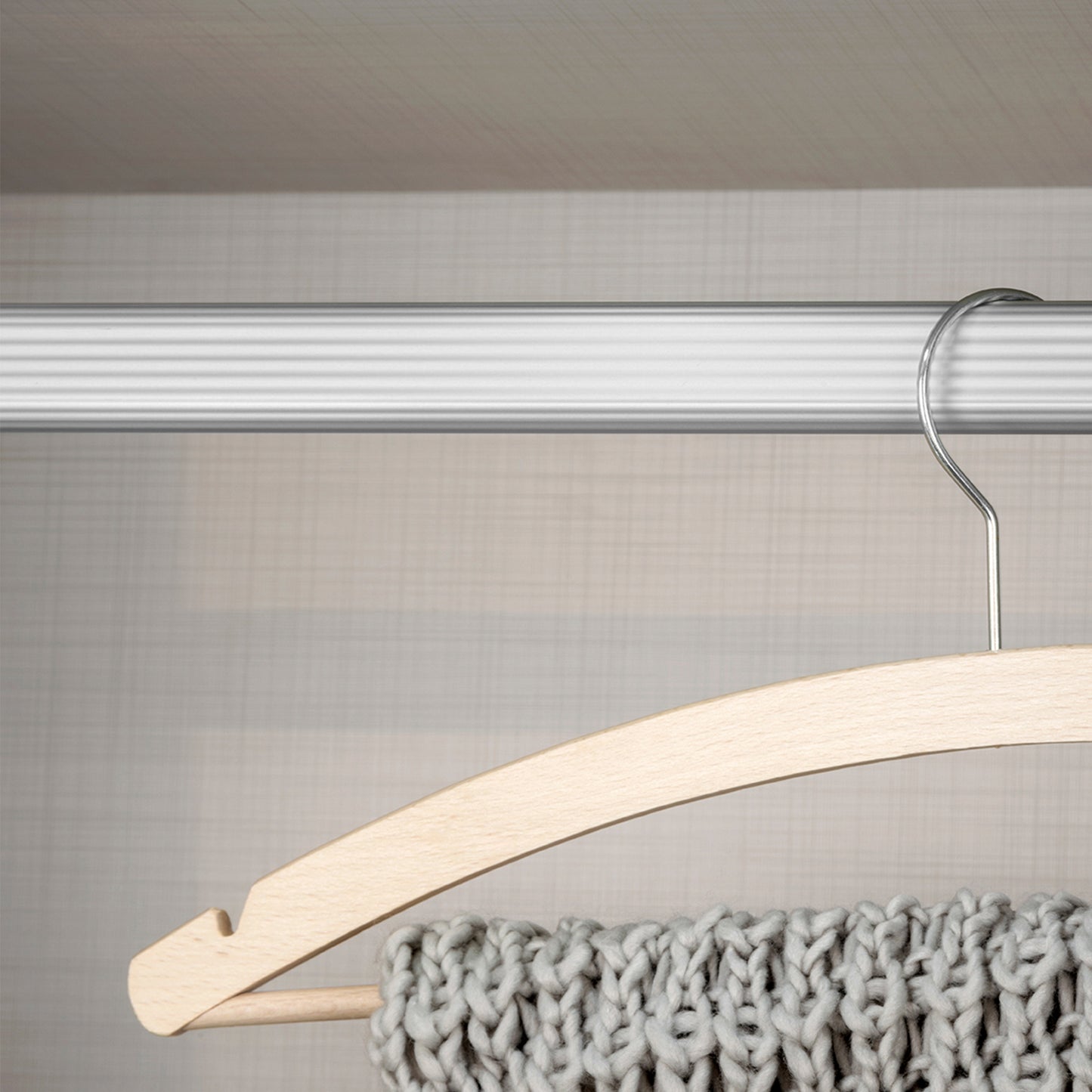 Kit tubo per armadio 30x15 mm alluminio