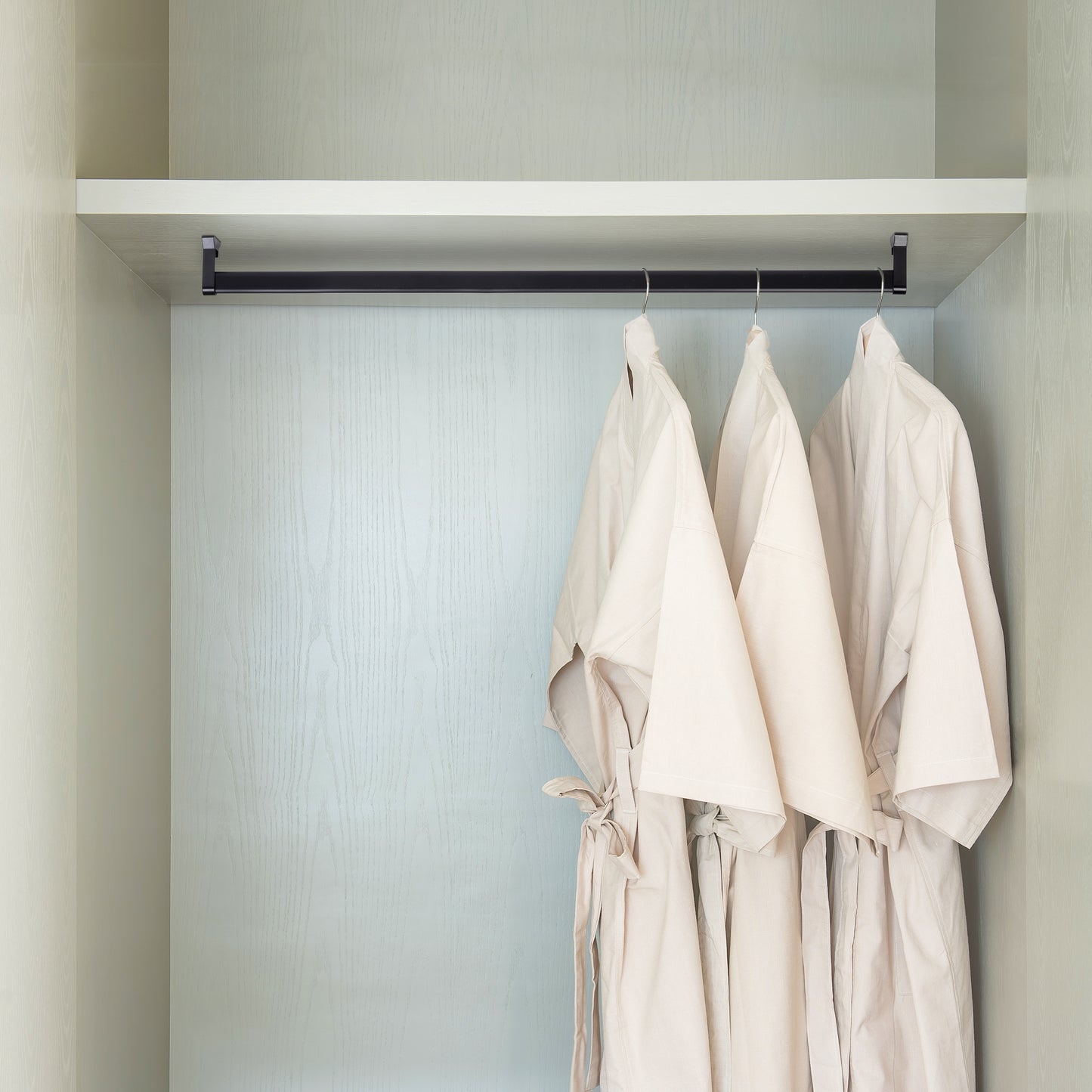 Kit tubo per armadio Silk