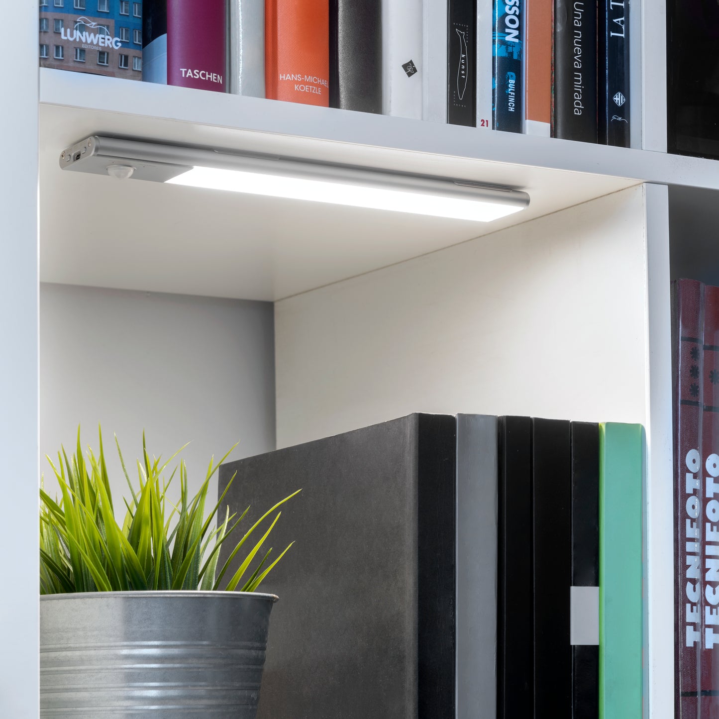 Applique LED Kaus ricaricabile via USB con sensore di movimento