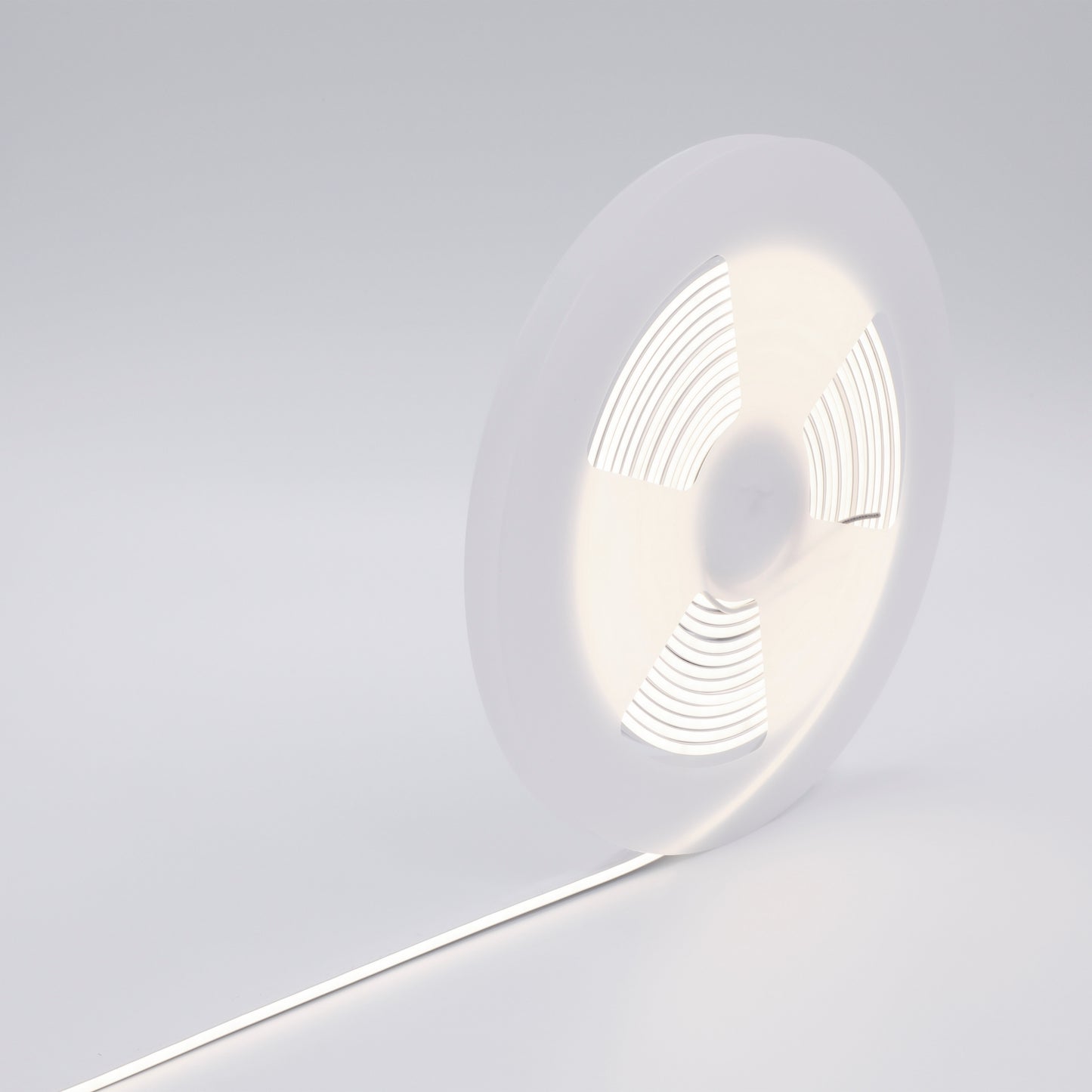 Kit striscia LED Neonlynx V 4x10 per armadio, con sensore di movimento RF Smart e convertitore Smart (24V DC)