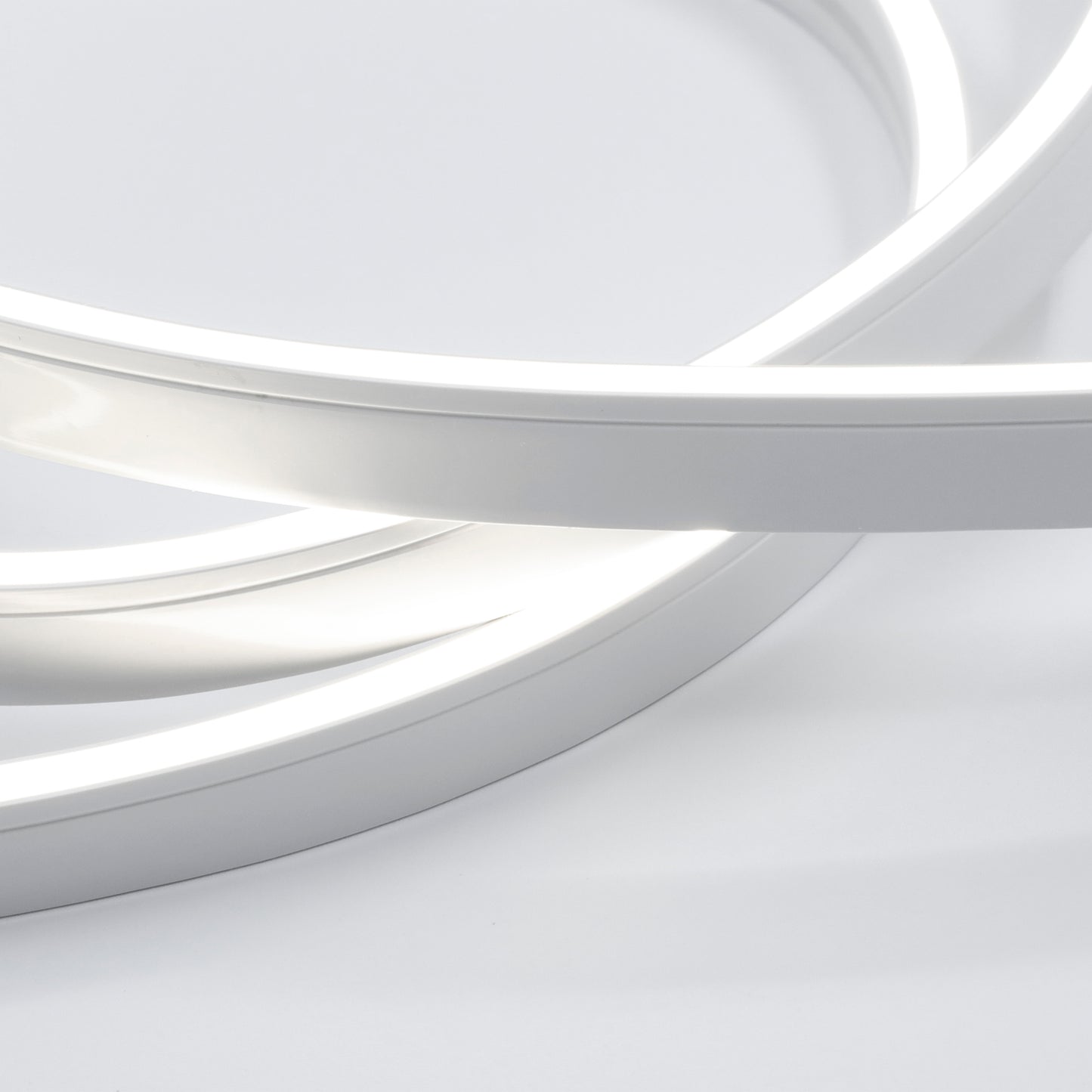 Kit striscia LED Neonlynx V 4x10 per armadio, con sensore di movimento RF Smart e convertitore Smart (24V DC)