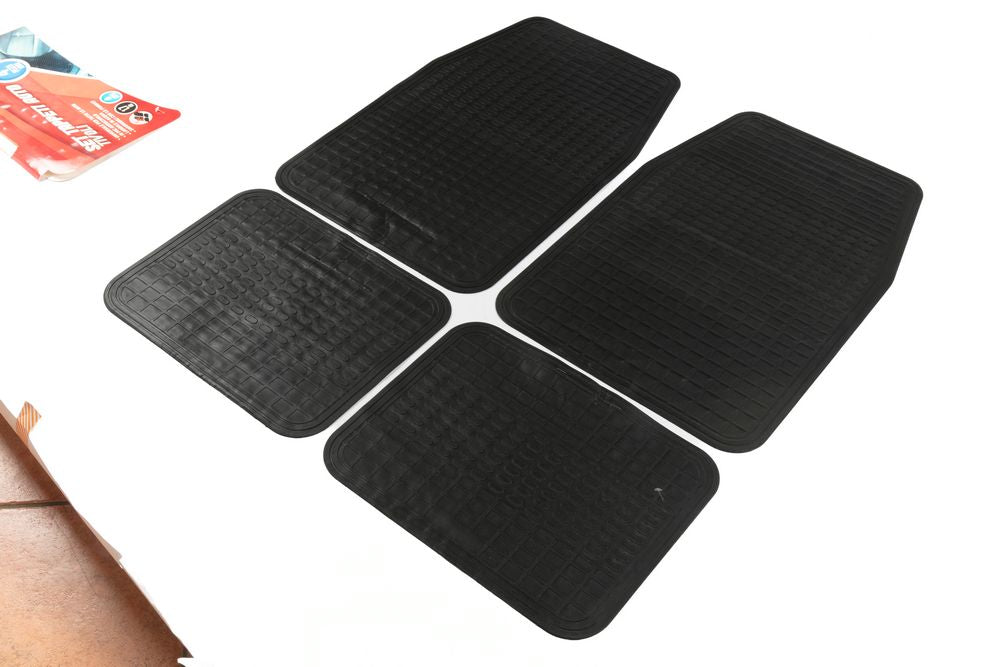 Set Completo Tappeti Auto Tivoli in PVC Kg 1,6 4 Pezzi Universale