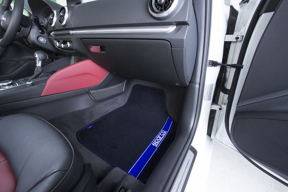 Set completo 03763 tappetini universali moquette auto blu quattro pezzi